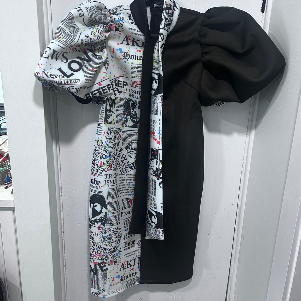 For Her Newspaper Print Puff Sleeve Scarf Neck Sheath Dress Black White L unique